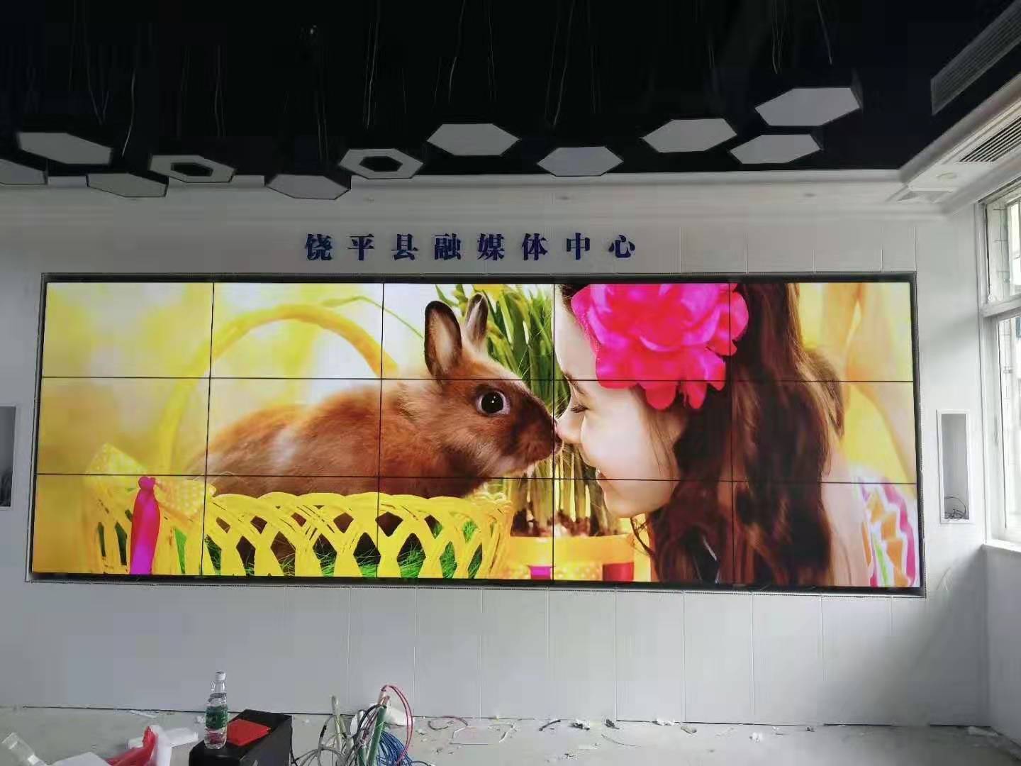 萬衡拼接屏與融媒體電視臺專題四